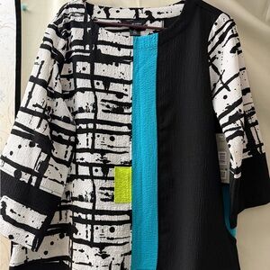 Ali Miles Black and Blue Abstract Blouse